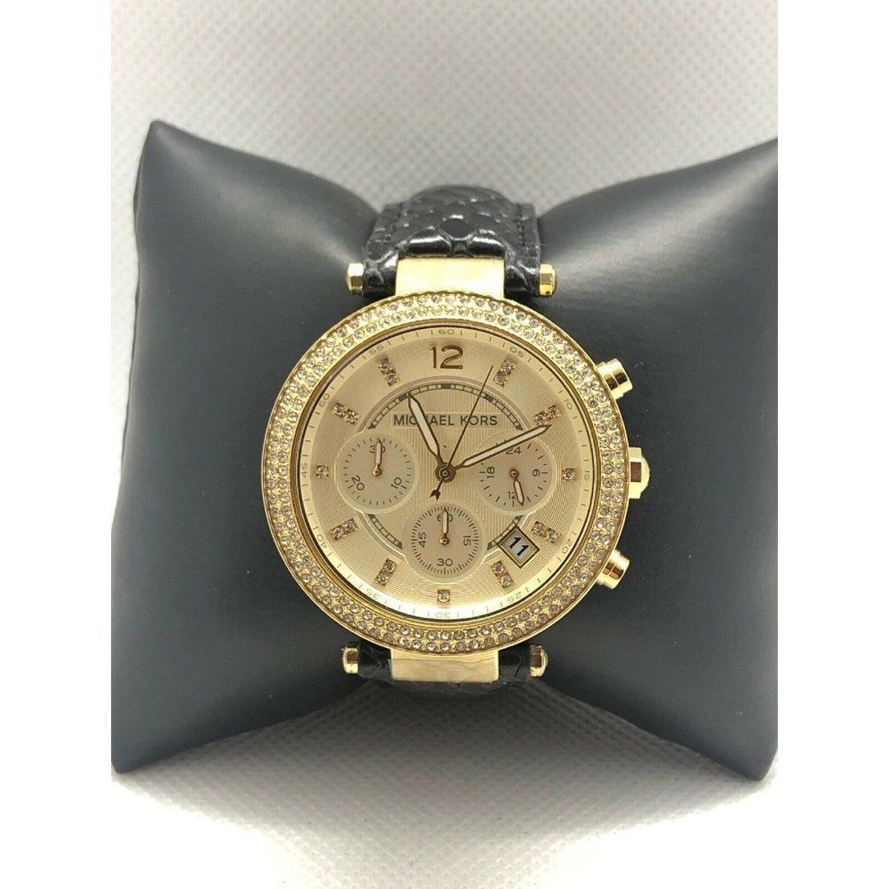 Michael Kors MK5688 Women's Leather Analog Beige D